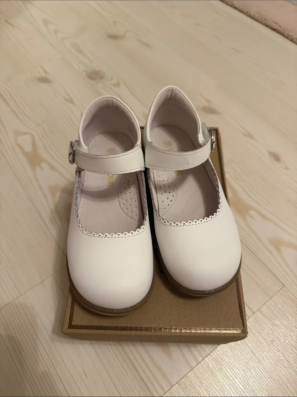 L'Amour White Mary Jane Kids Dress Shoes
